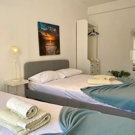 Blife Julya Private Rooms Distrito de Distrito de Faro Exterior foto