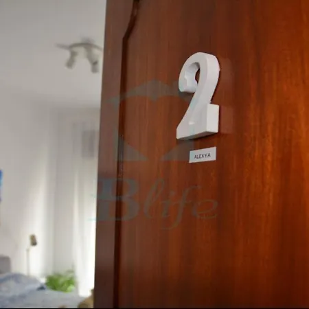 Blife Julya Private Rooms Distrito de Distrito de Faro Exterior foto